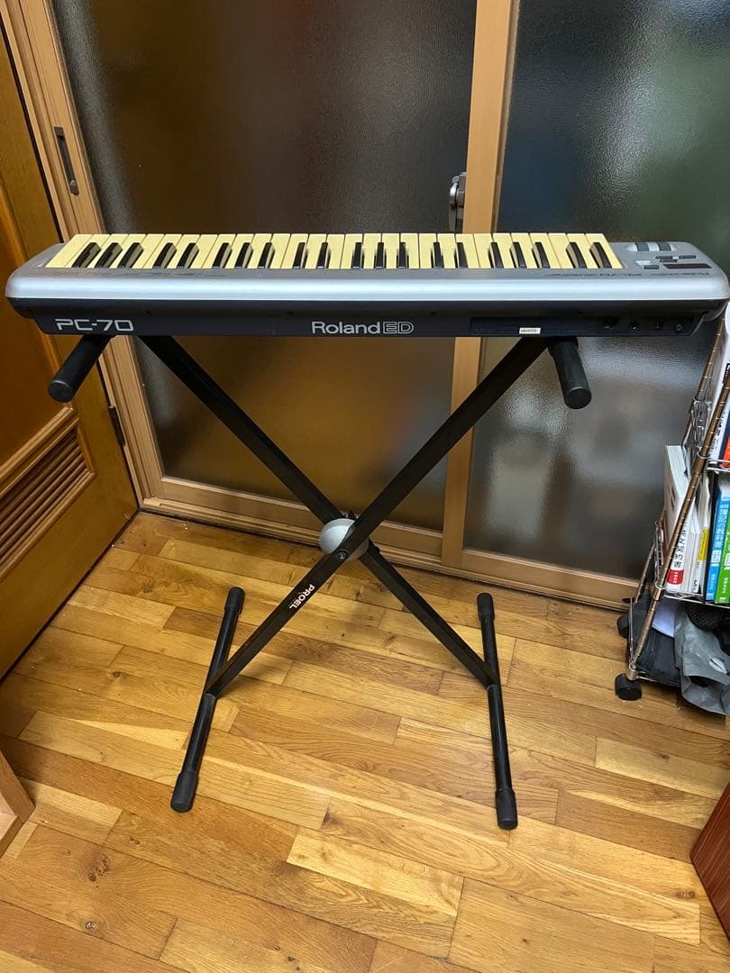 MIDI Roland PC-70キーボード,コントローラーSC-88Pro他