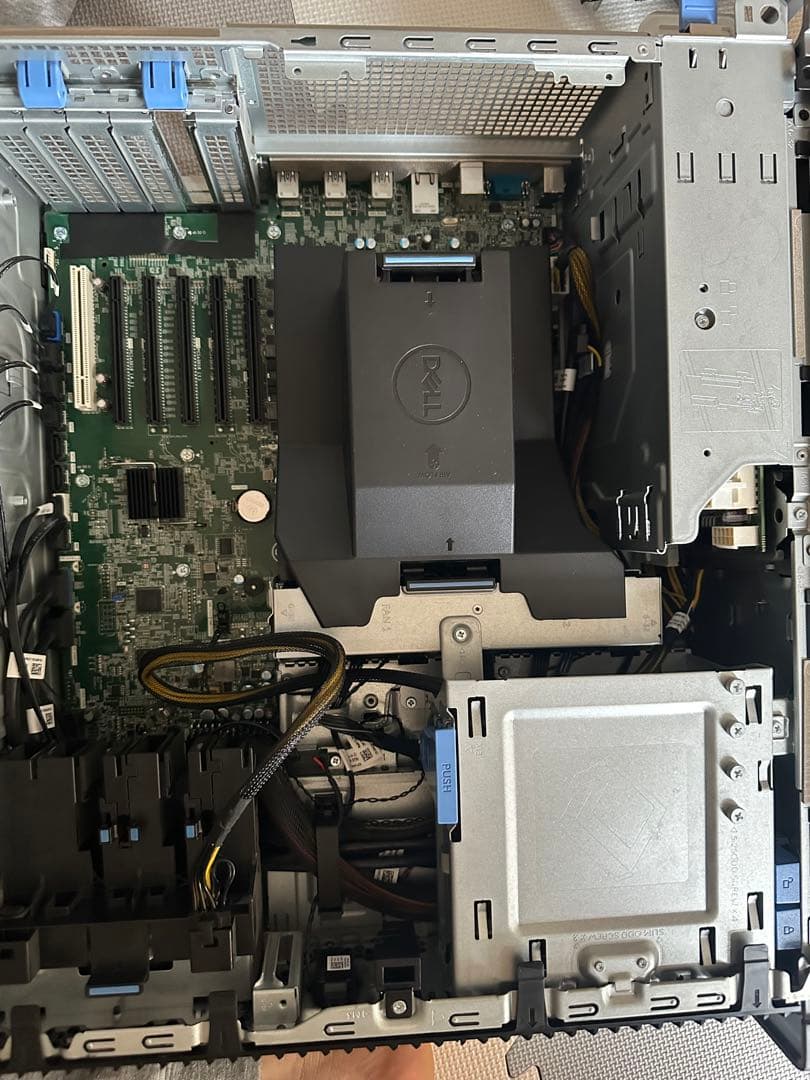 Windowsデスクトップ Dell 5820 Workstation w2123