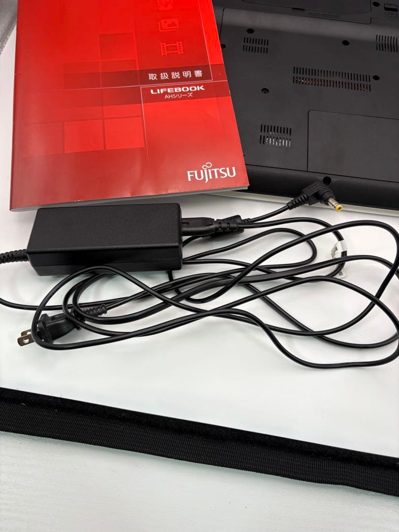 富士通 ノートパソコン LIFEBOOK AH53/M 約1TB