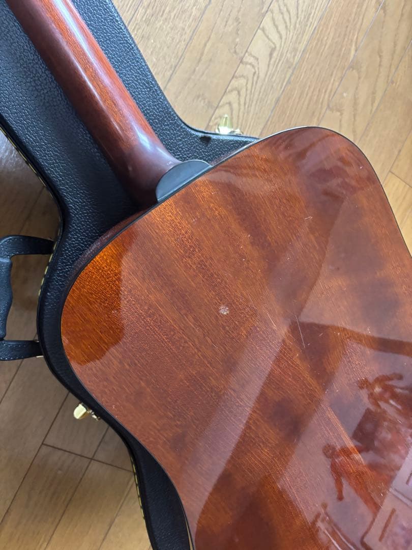 GUILD D-125 NAT 単板 ネック補修歴あり。エレアコ仕様