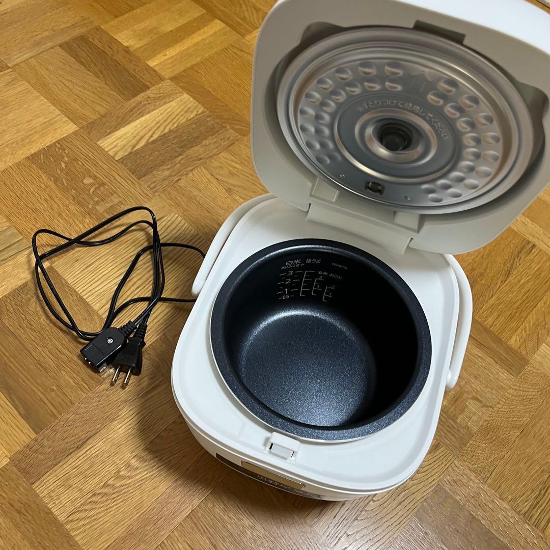 この土日限定価格！　新品　タイガー　マイコンジャー　炊飯器　炊きたて　3合