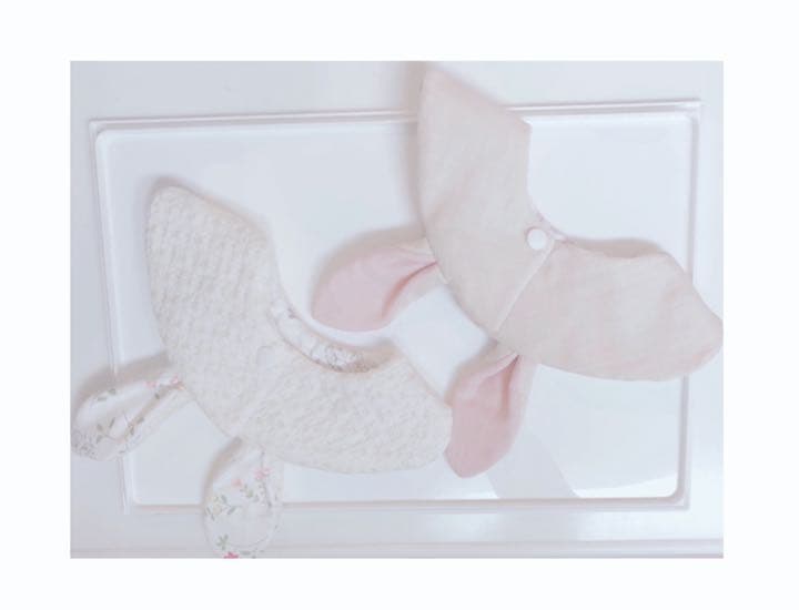 ハンドメイドスタイ　フリルスタイ　フリルスタイ　うさみみ