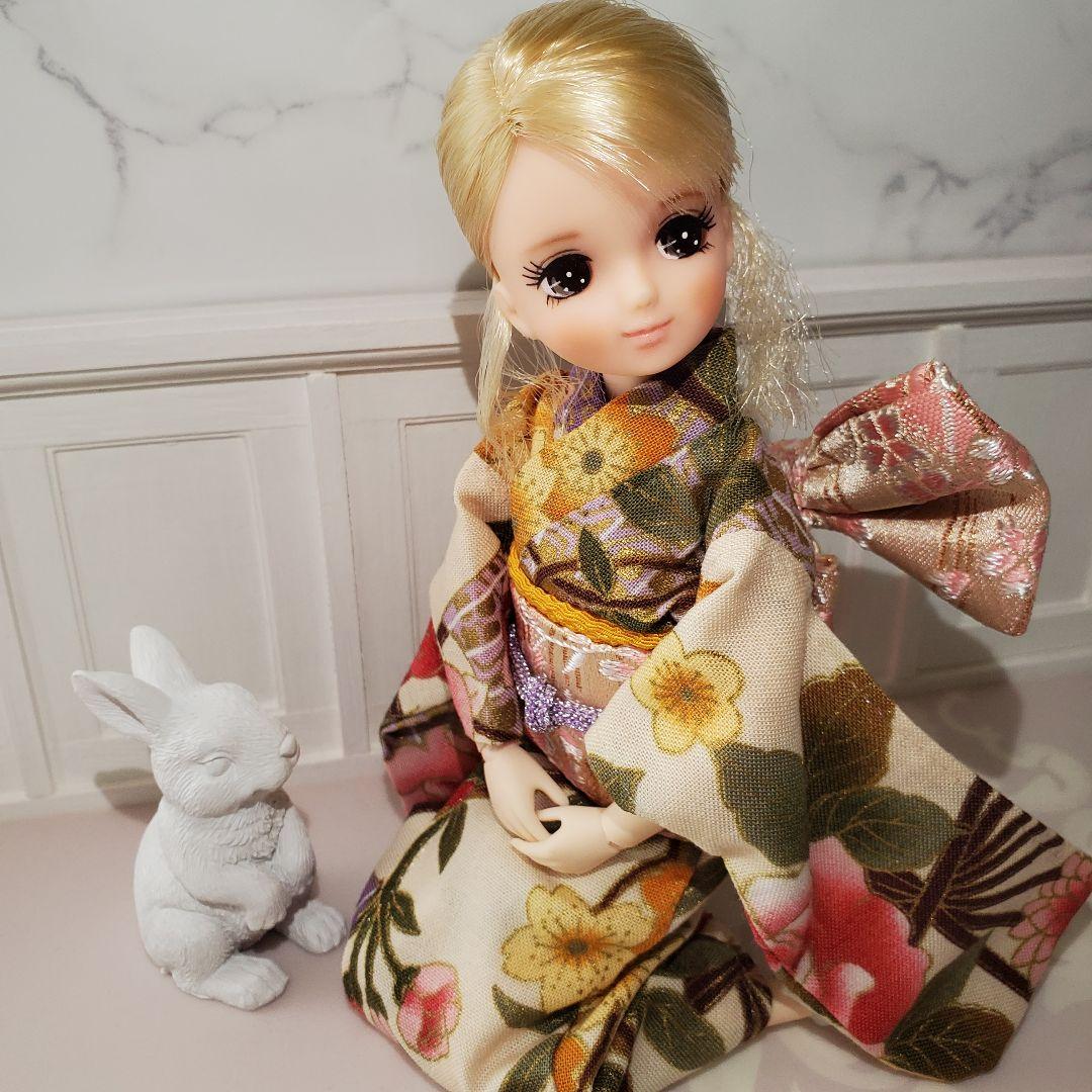 リカちゃんフレンドきらちゃん　リカちゃんキャッスル　アイ：グレー×茶