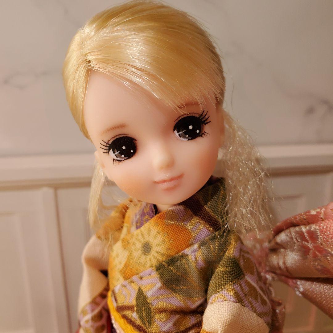 リカちゃんフレンドきらちゃん　リカちゃんキャッスル　アイ：グレー×茶