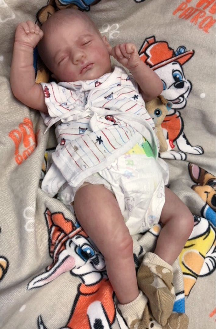 *・゜゜・*:.リボーンドール　ねんね男の子:*・゜゜・*