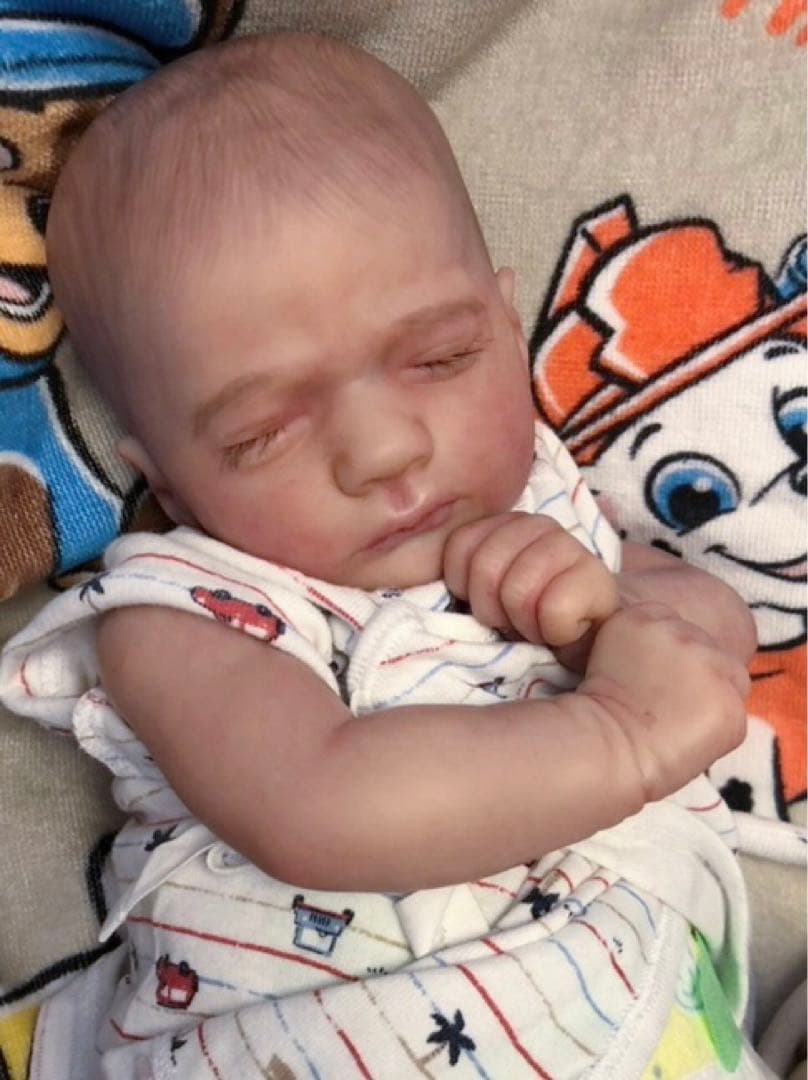 *・゜゜・*:.リボーンドール　ねんね男の子:*・゜゜・*