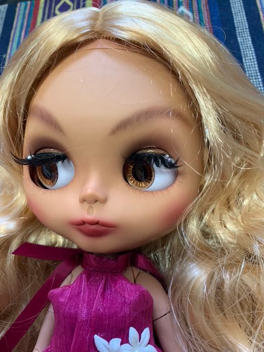 アイシードールカスタム♥ブロンド ふわふわロングパーマ