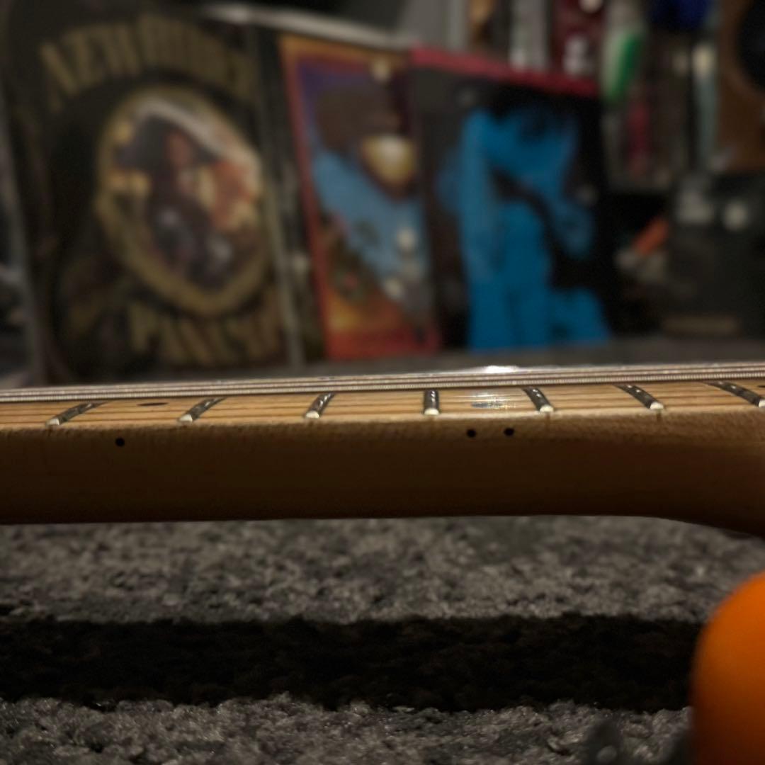 送料込 KRAMER USA エレキギター ビンテージ 極備品 弦高低め