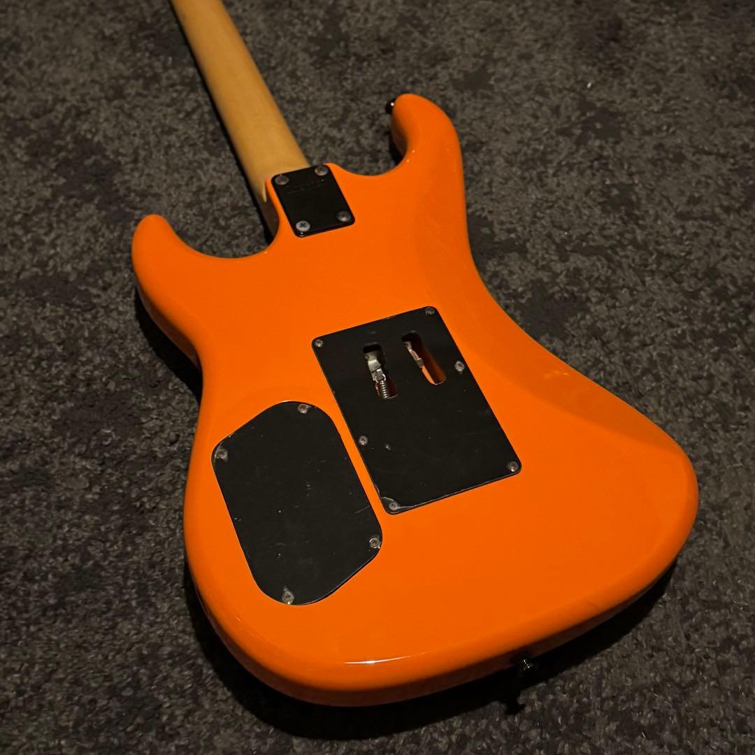 送料込 KRAMER USA エレキギター ビンテージ 極備品 弦高低め