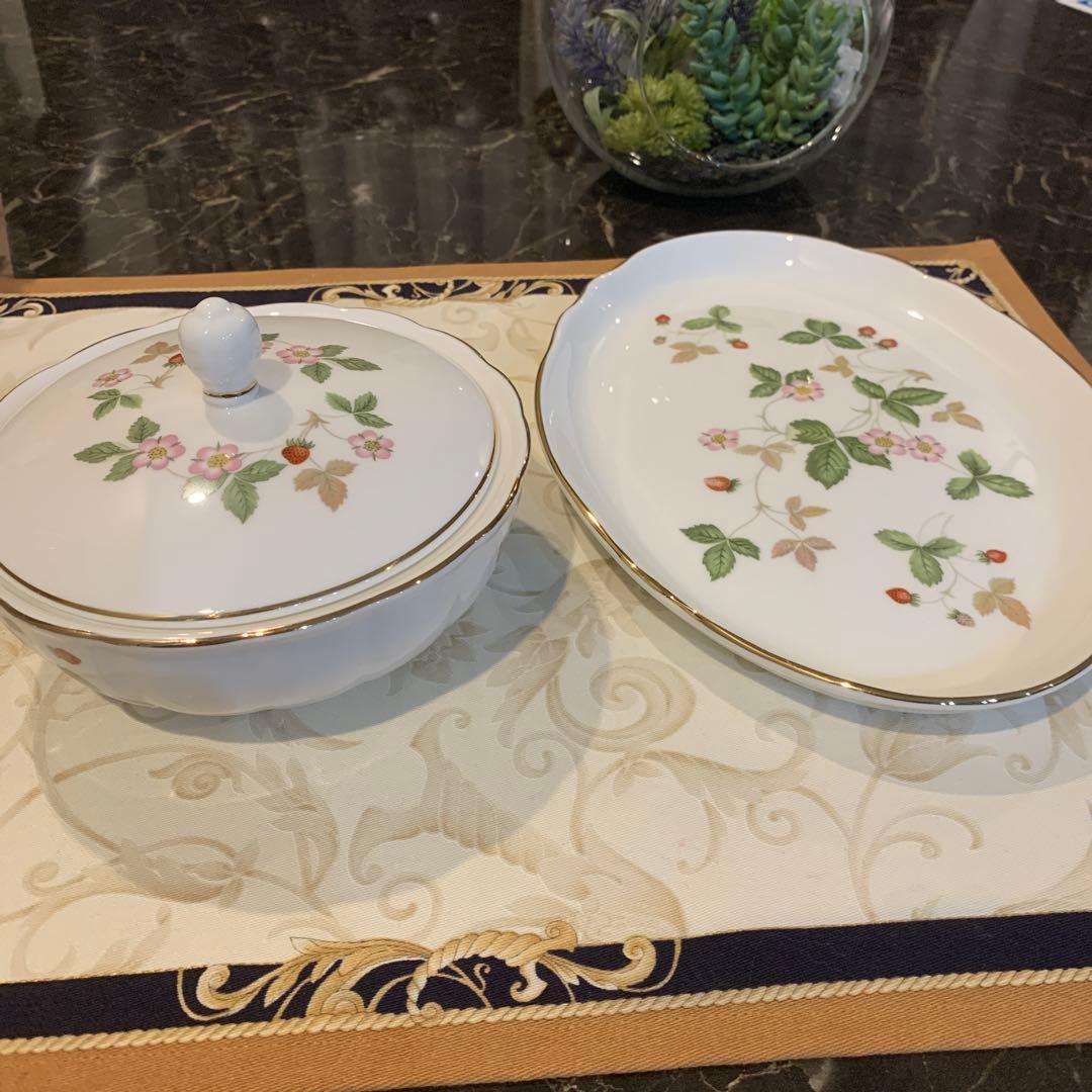 ウェッジウッド ワイルドストロベリー　キャンディポット　シェルトレイ　小皿など