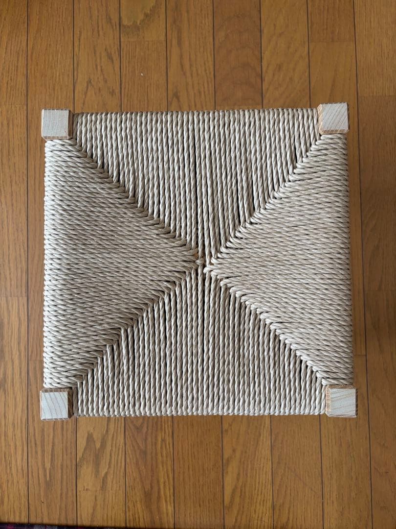 ペーパーコードスツール　子ども椅子試作品