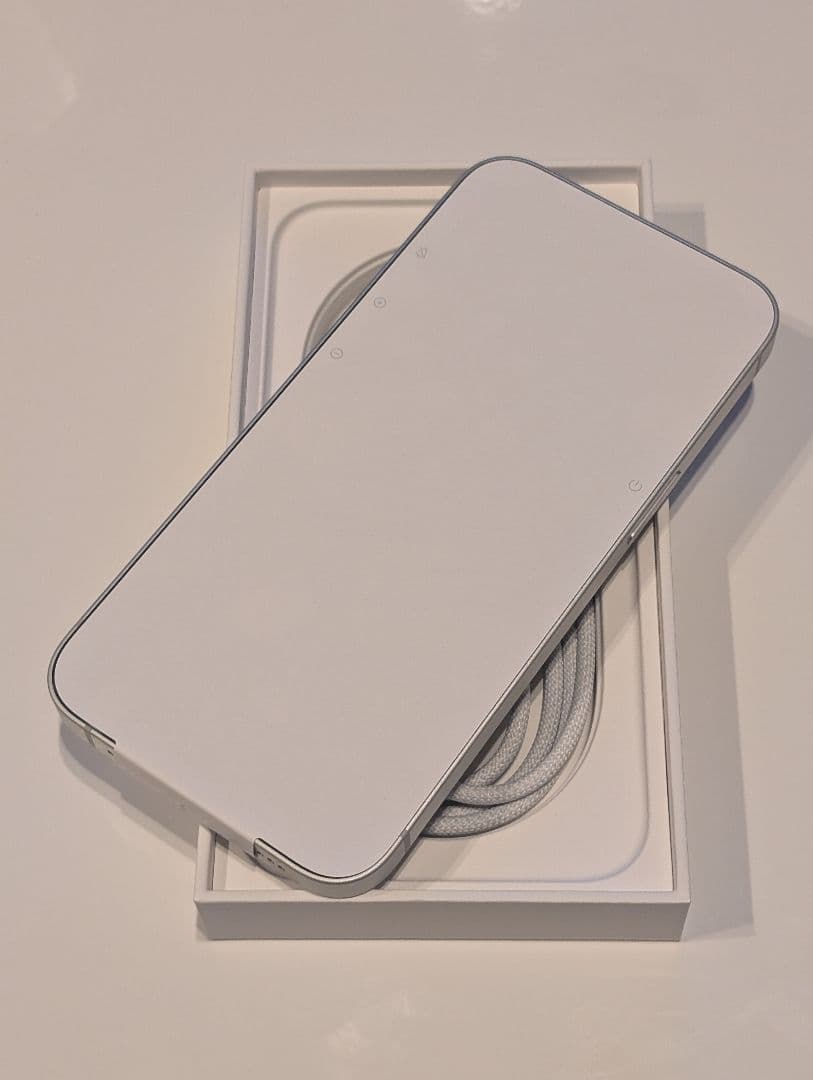 AppleiPhone 16e ホワイト 白 iPhone16e本体