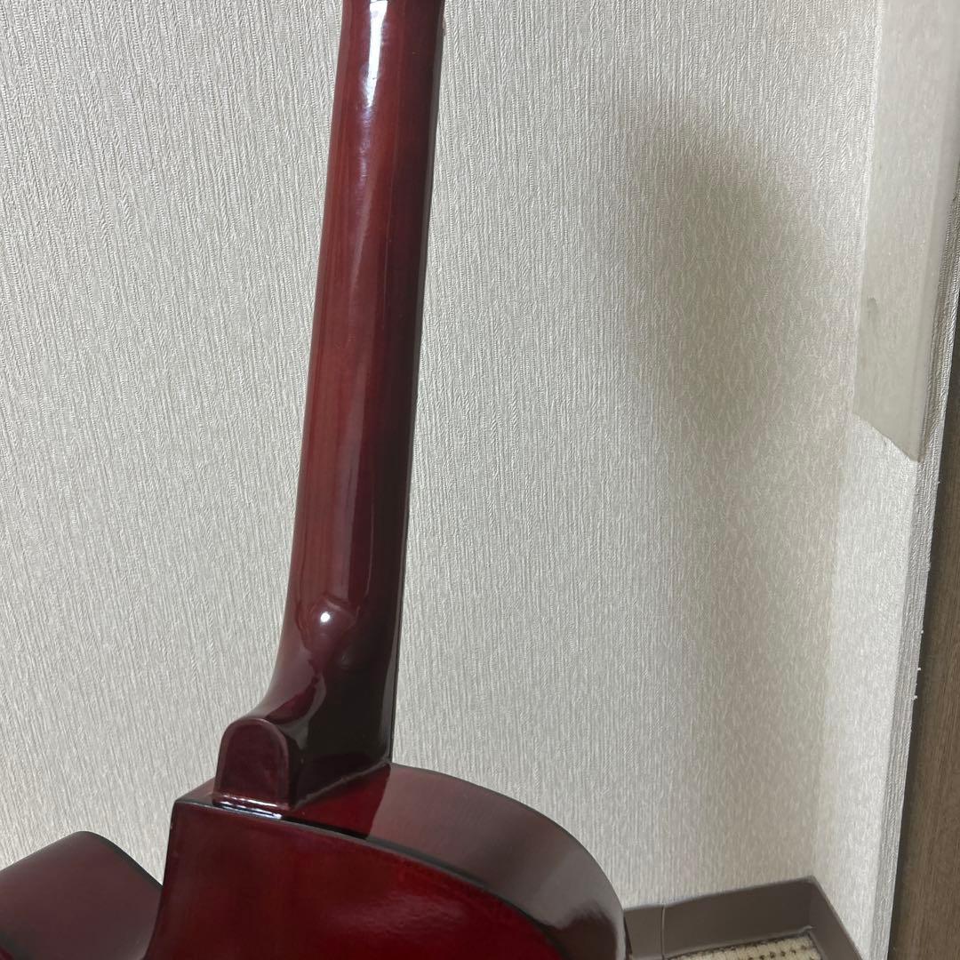 chellbeeアコースティックギター