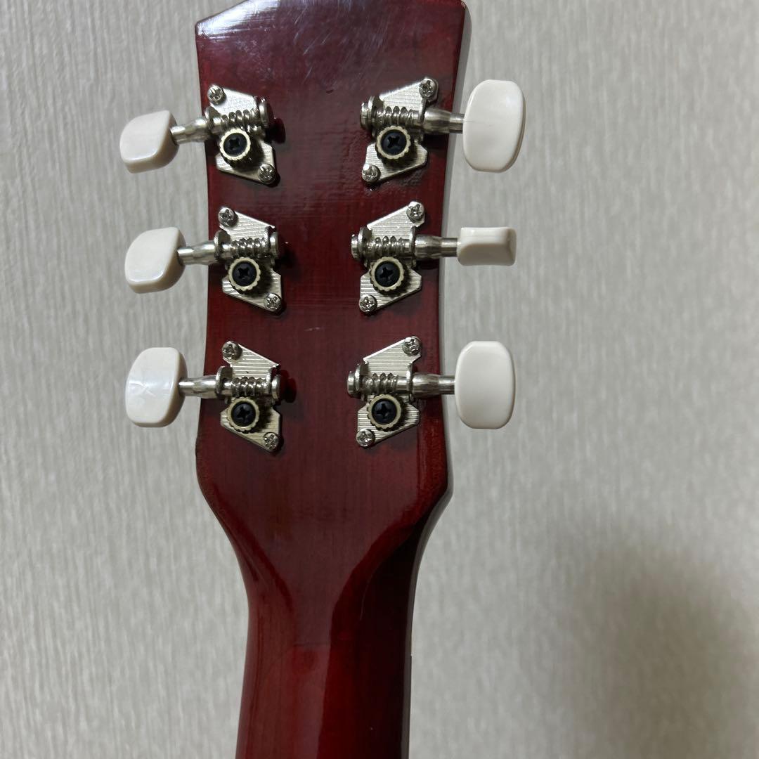chellbeeアコースティックギター