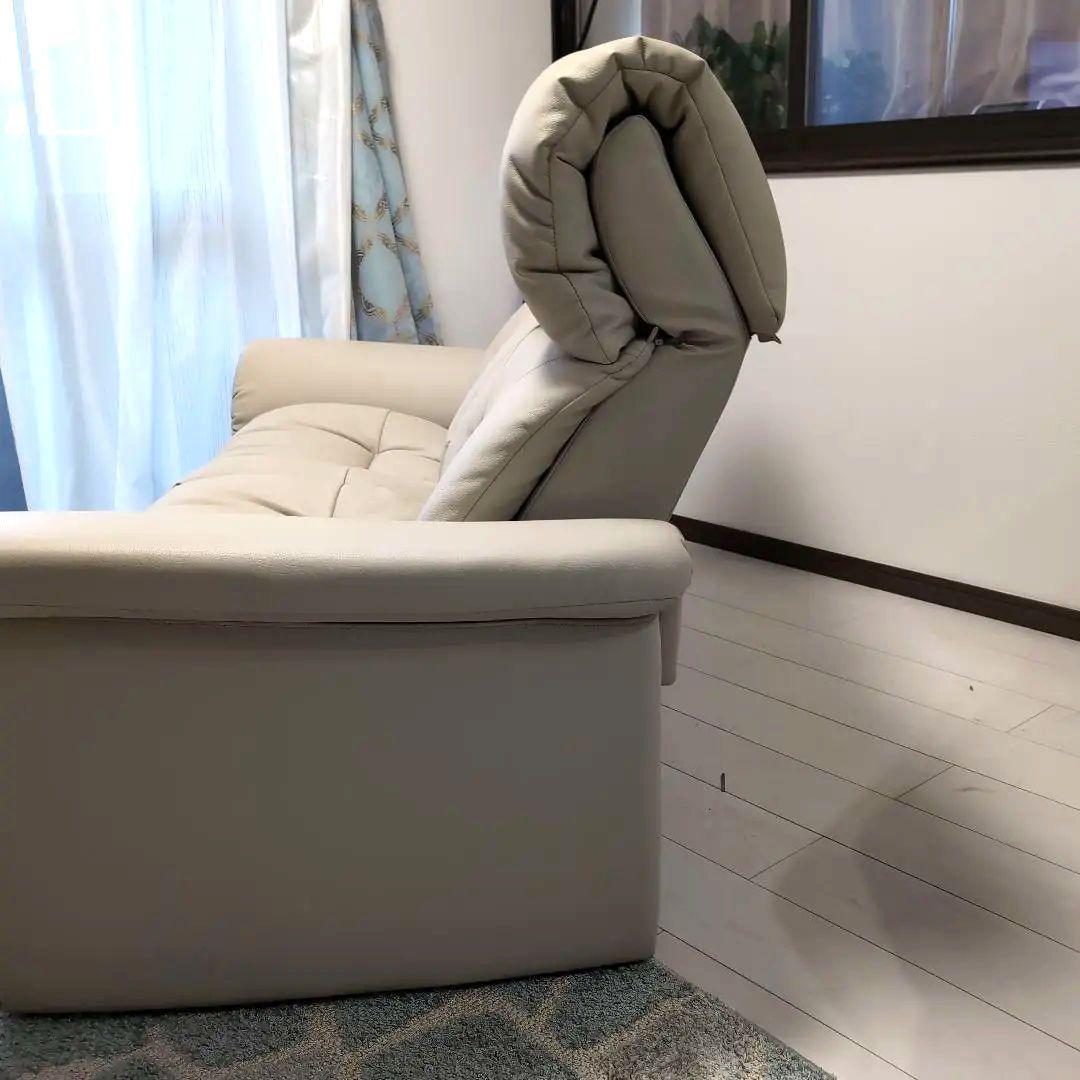 ベージュ色 2人掛けソファ 合成皮革