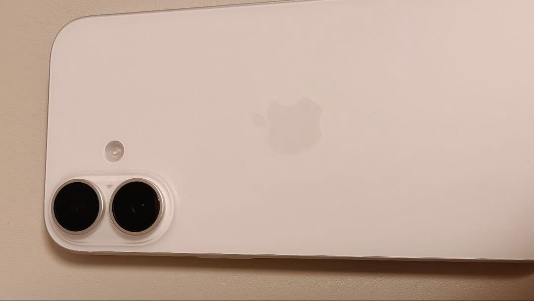 iPhone16 本体 256GB ホワイト SIMフリー