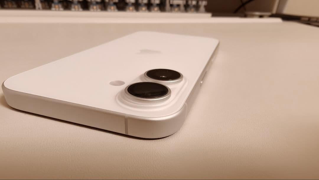 iPhone16 本体 256GB ホワイト SIMフリー