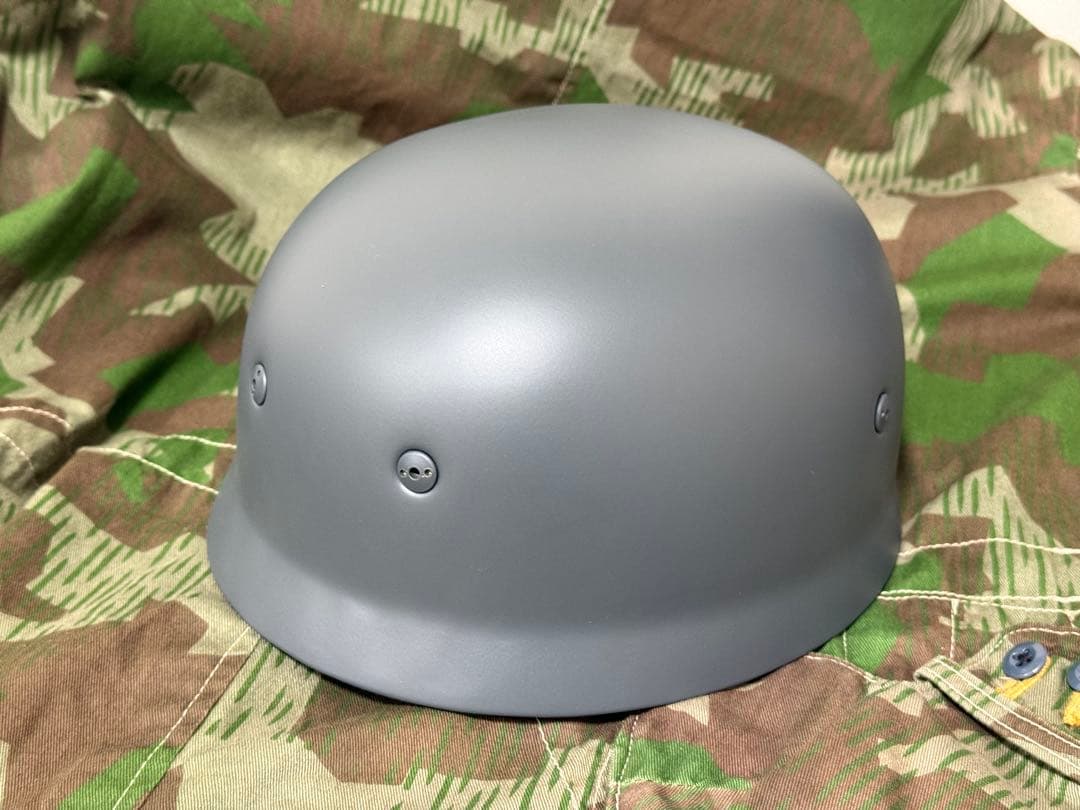 WWⅡ ドイツ軍 M38型降下猟兵ヘルメット（レプリカ）★グレー★緑の悪魔