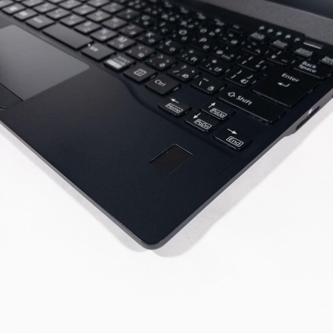 富士通LIFEBOOK U9311/F Core i5 SSD256GB