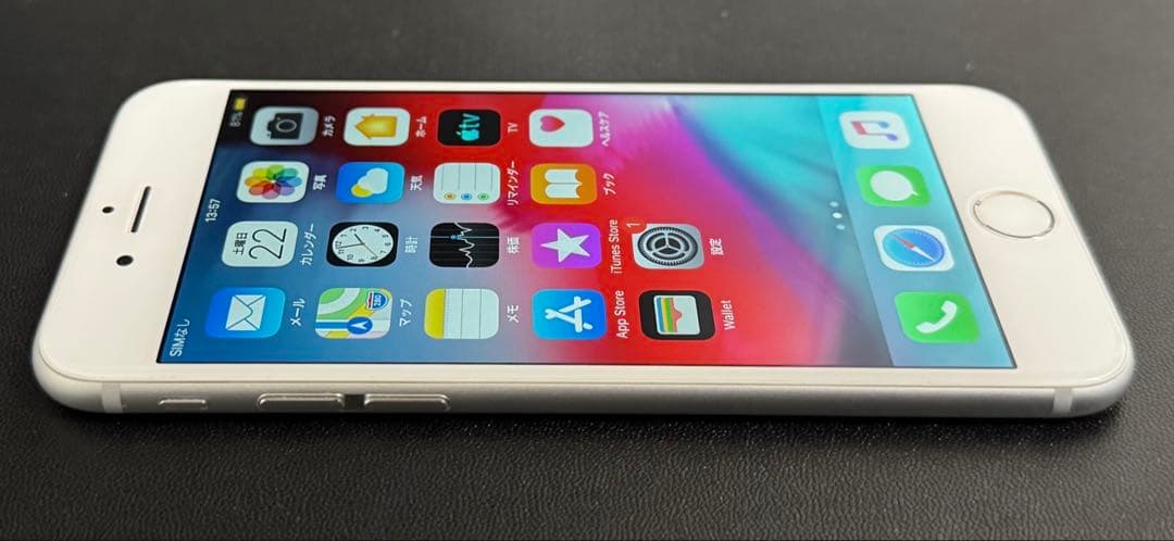 iPhone6 16GB バッテリー最大容量100% 充電器つき