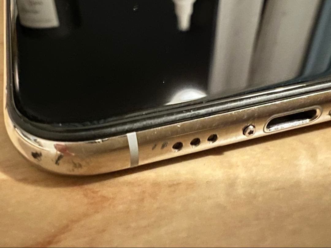 iPhone Xs 256GB SIMフリー　シルバー