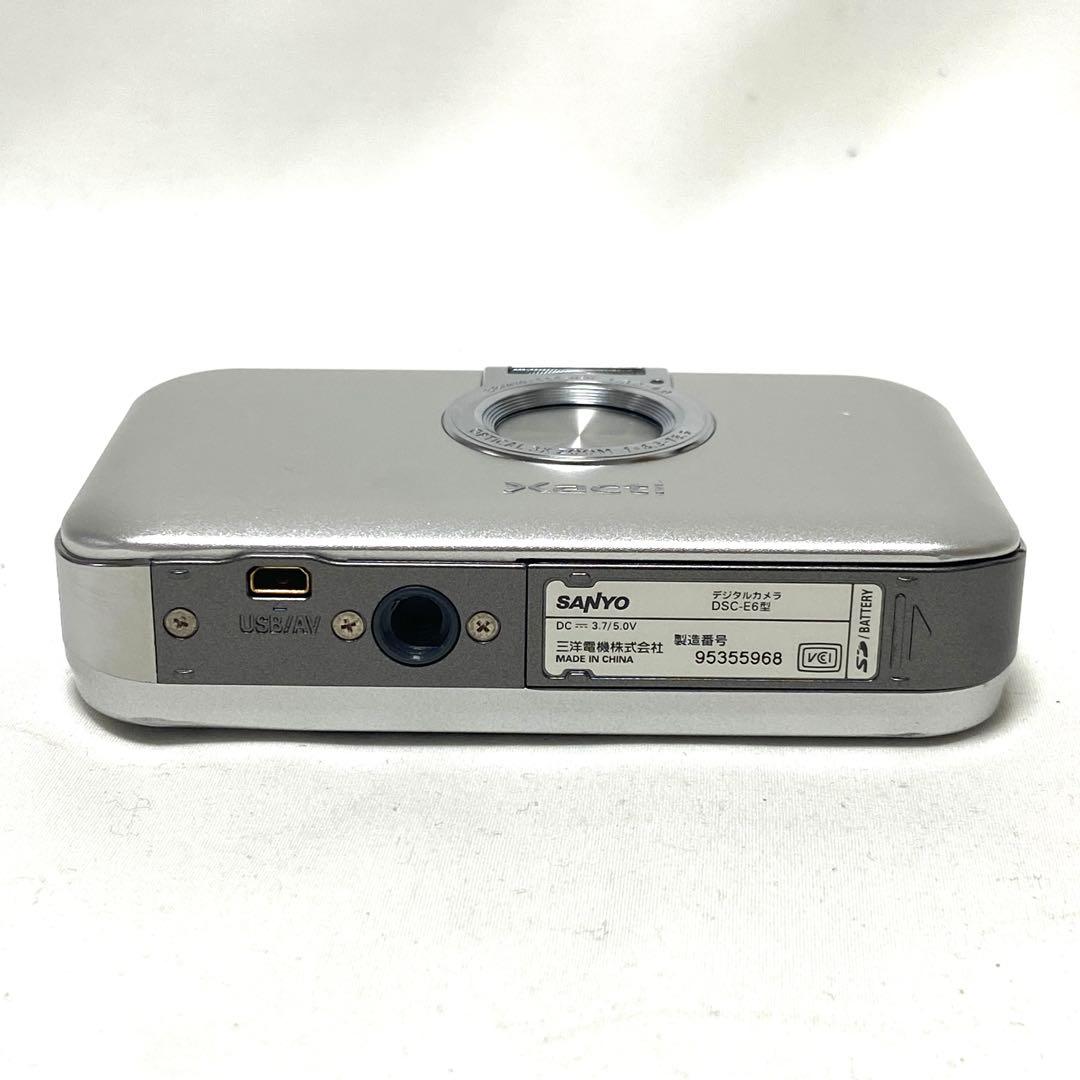 SANYO Xacti DSC-E6 コンパクトデジタルカメラ シルバー