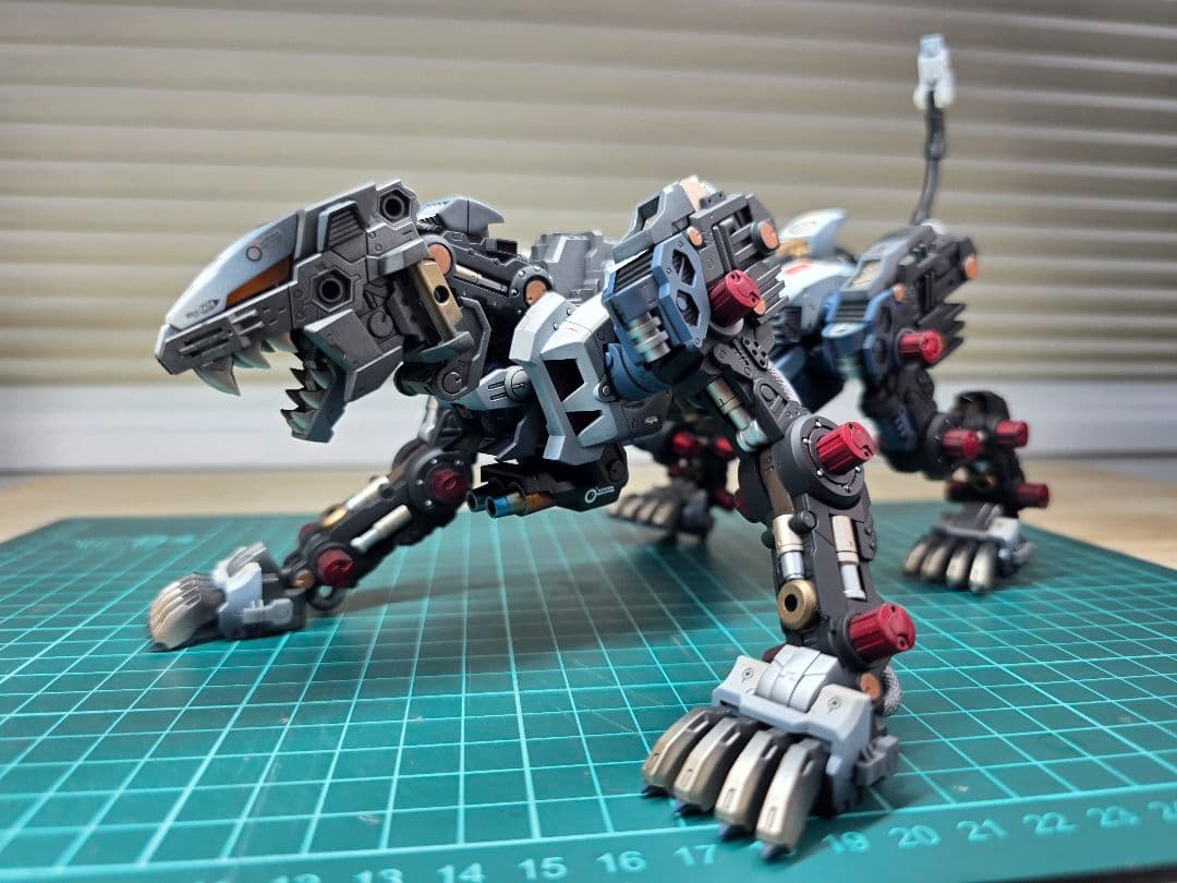 ゾイドHMMライガーゼロイエーガー全塗装