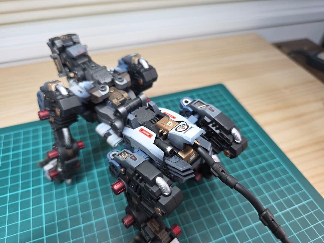 ゾイドHMMライガーゼロイエーガー全塗装