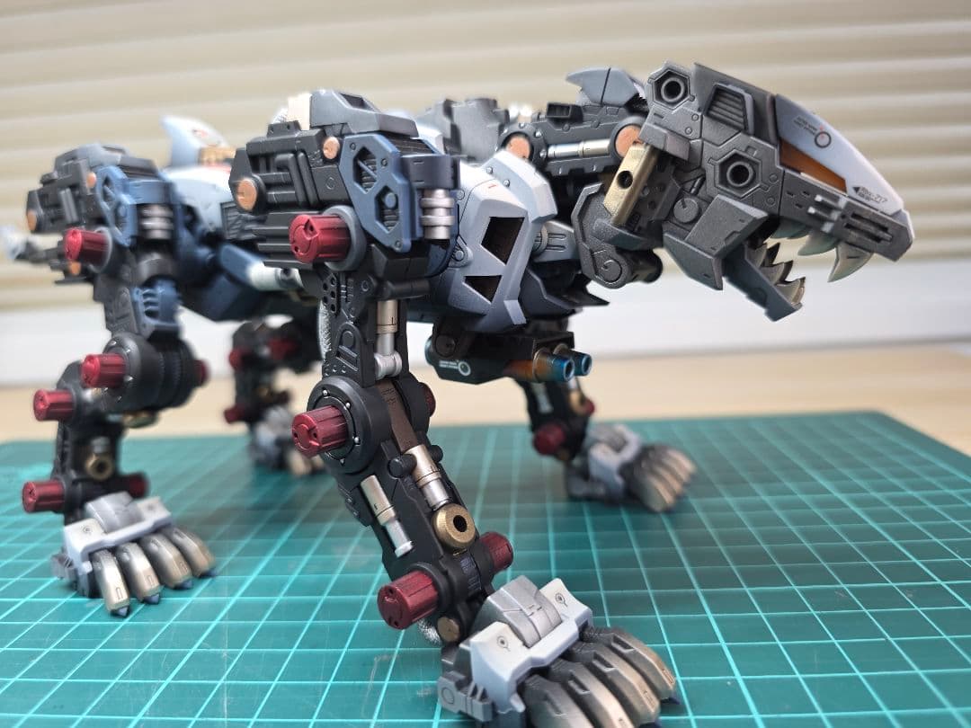 ゾイドHMMライガーゼロイエーガー全塗装