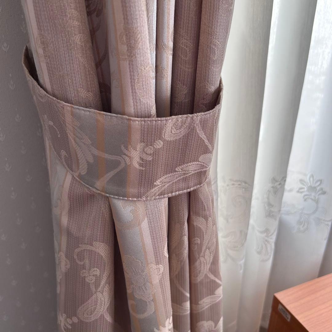 高級オーダードレープカーテン 4枚セット　3つ山2倍ひだ　ウェイト　タッセル付