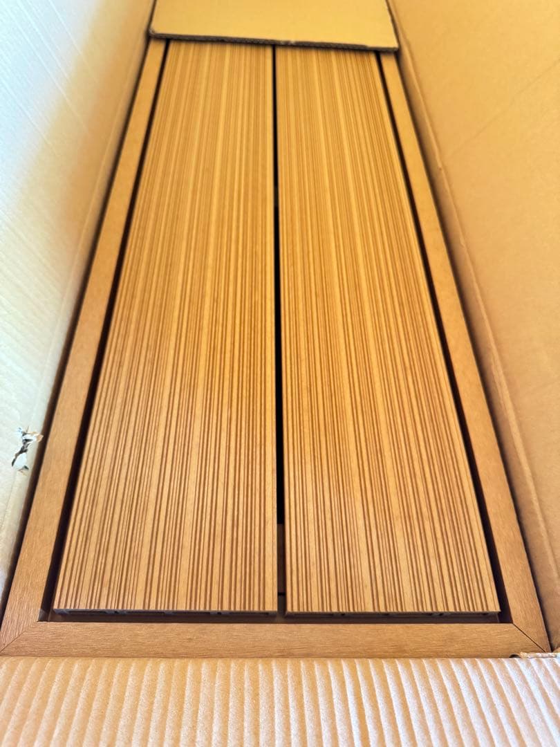 値下げ中★新品未使用★人工木ウッドデッキ12点セット1.25坪グッドライフウッド