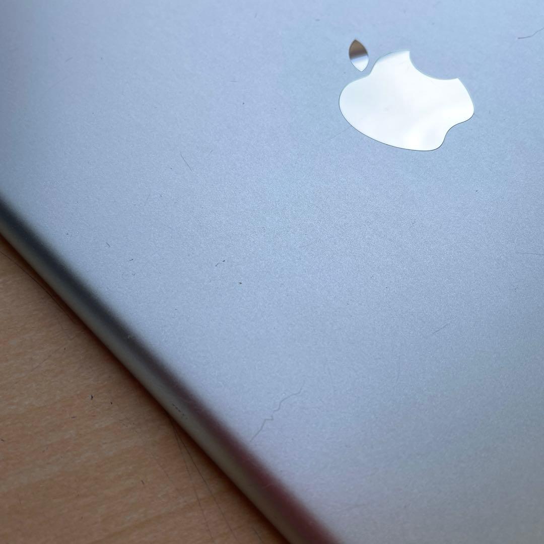 iPad 第6世代　A1893　Wi-Fiモデル　シルバー　32GB #D