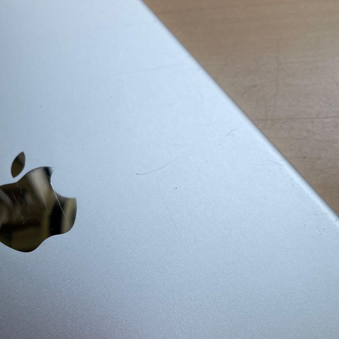 iPad 第6世代　A1893　Wi-Fiモデル　シルバー　32GB #D