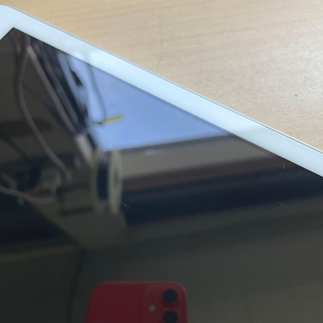 iPad 第6世代　A1893　Wi-Fiモデル　シルバー　32GB #D