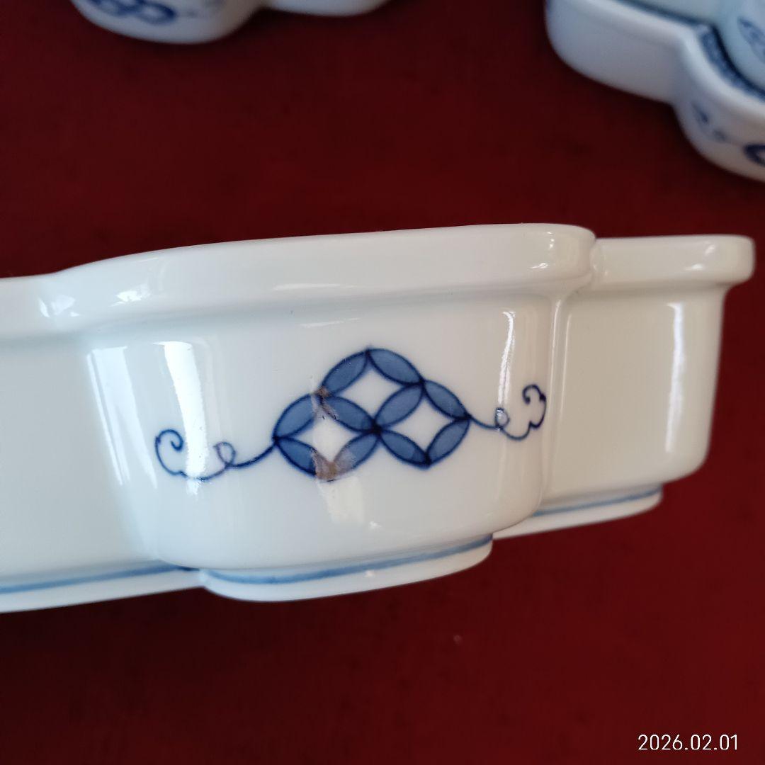 有田焼 青い装飾の四角形 陶器 深皿 10枚と有田焼 小鉢 10個