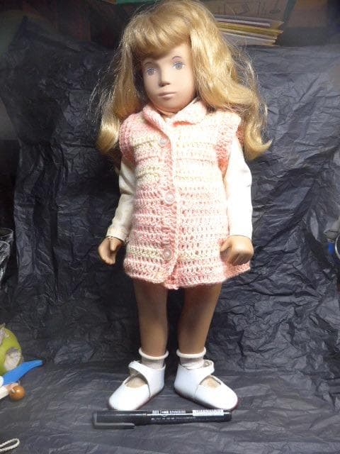 英国の代表的なサーシャ人形／Sasha Doll／タグ付きの状態の良いもの