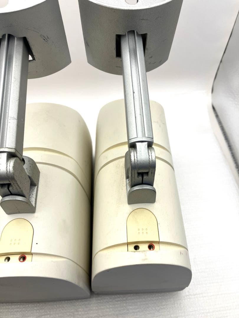 BOSE ボーズ ダブルキューブ サテライトスピーカー　取付スタンドフレーム付