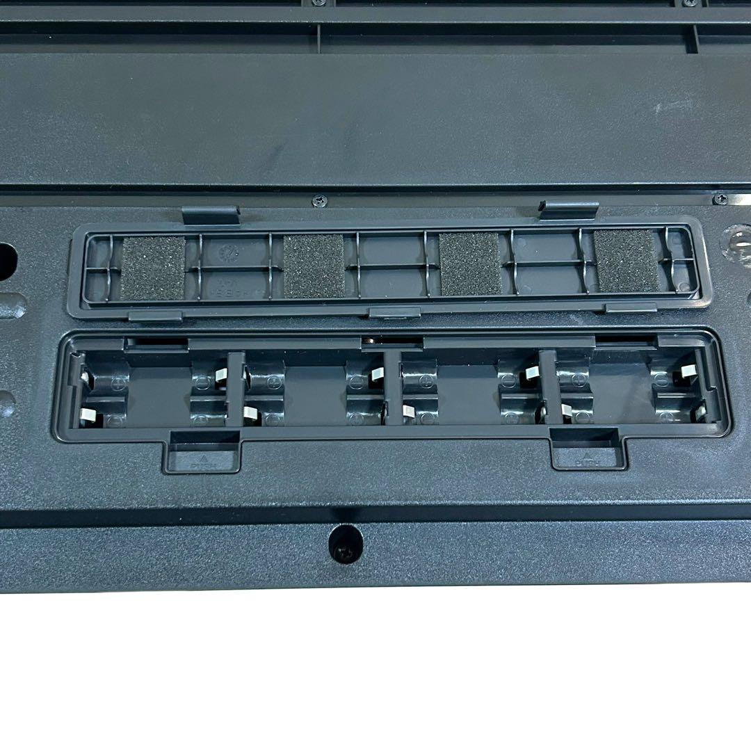 Roland ローランド　JUNO- Di 通電確認のみ　ホワイト