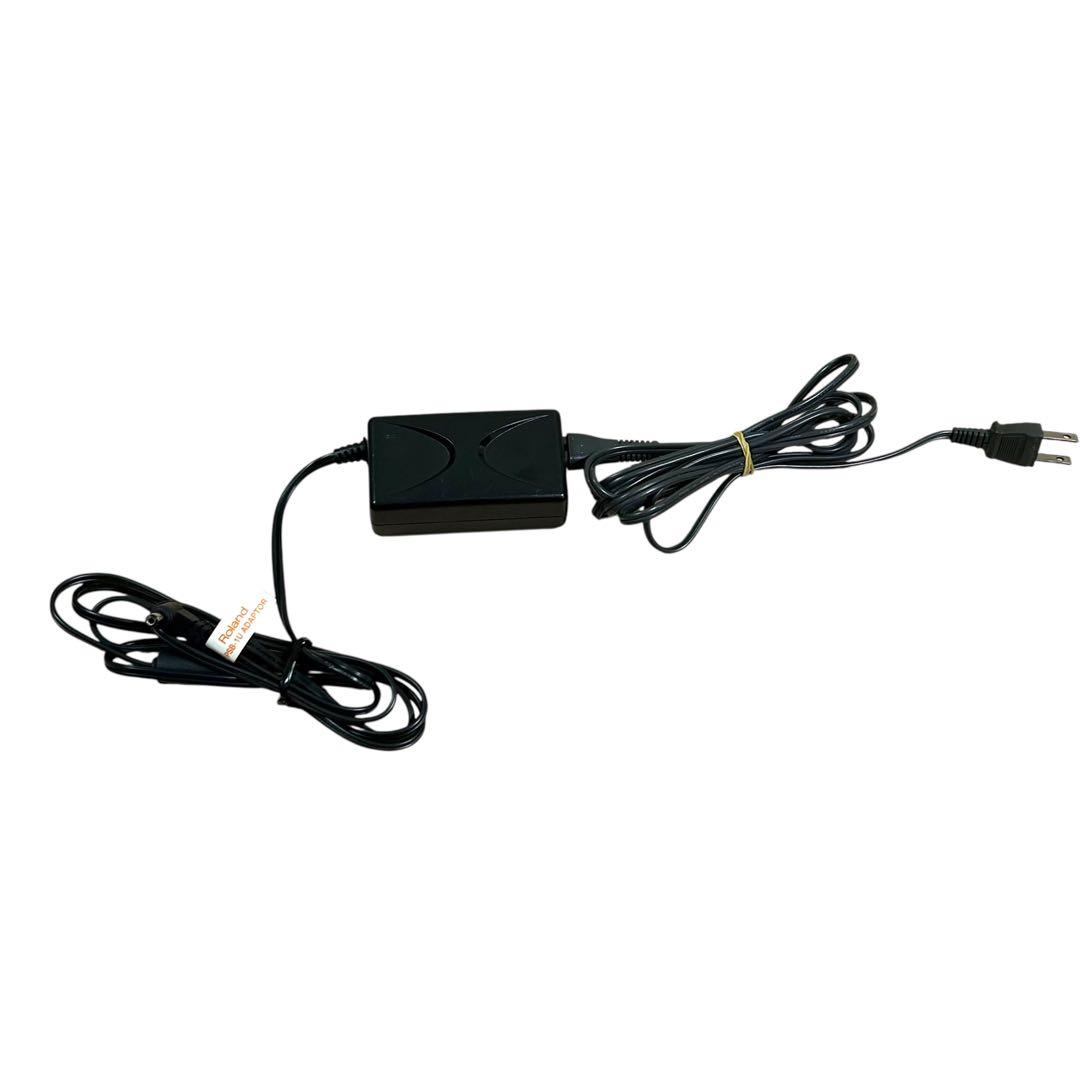 Roland ローランド　JUNO- Di 通電確認のみ　ホワイト