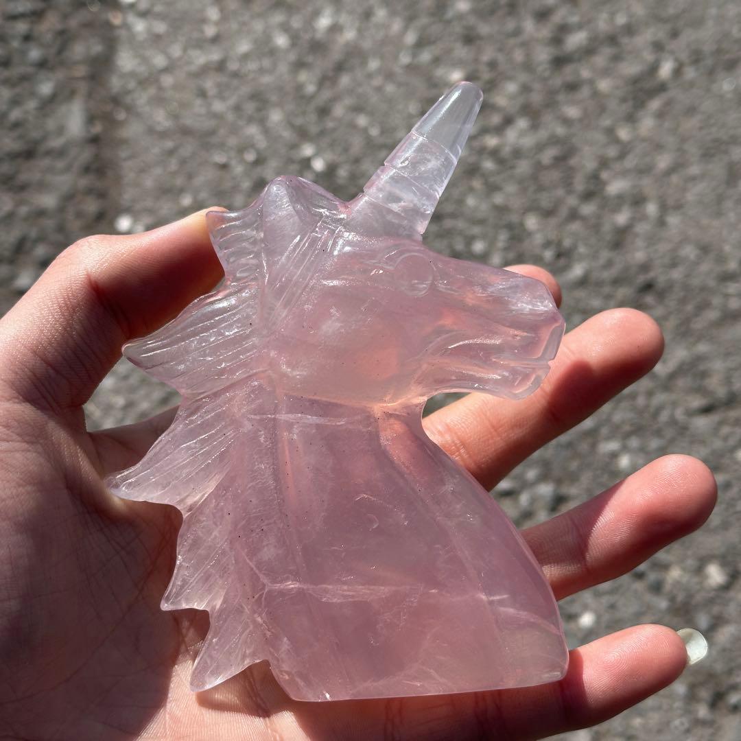 天然石ローズクォーツのユニコーン置物　ご購入前に在庫確認G.1206
