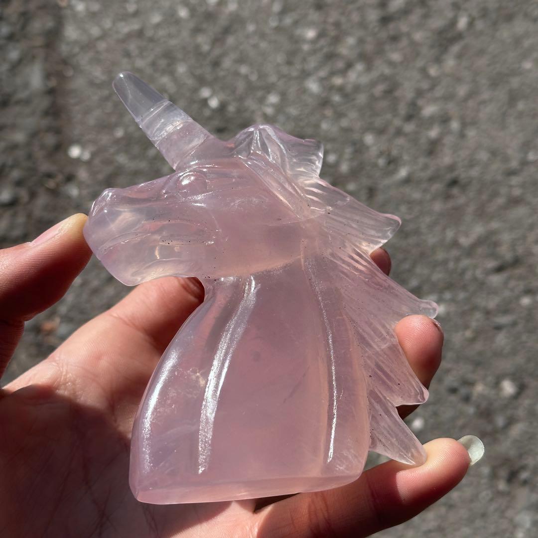 天然石ローズクォーツのユニコーン置物　ご購入前に在庫確認G.1206