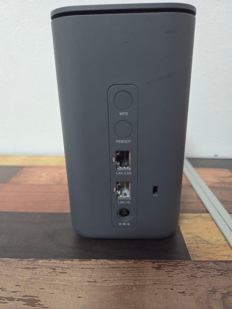 ルーター・ネットワーク機器 docomo 5G HR02