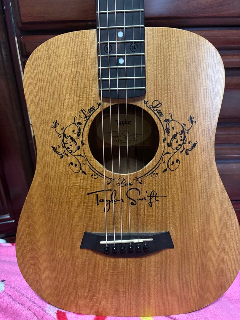 Taylor Swift Baby Taylor ミニアコースティックギター
