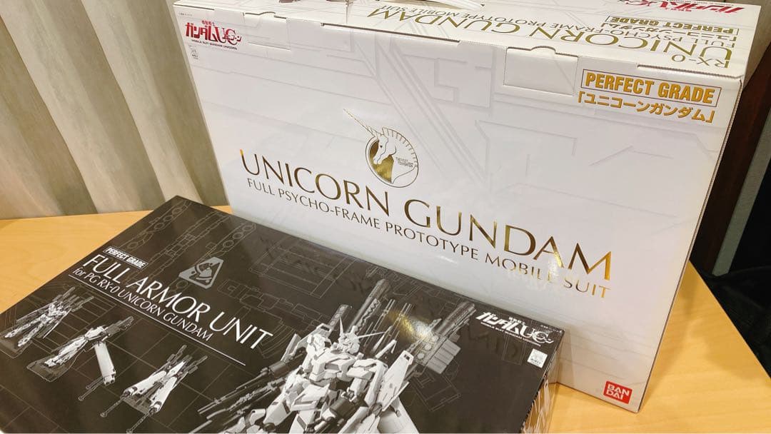 ○未開封○<PG>UCガンダム&フルアーマーユニットセット