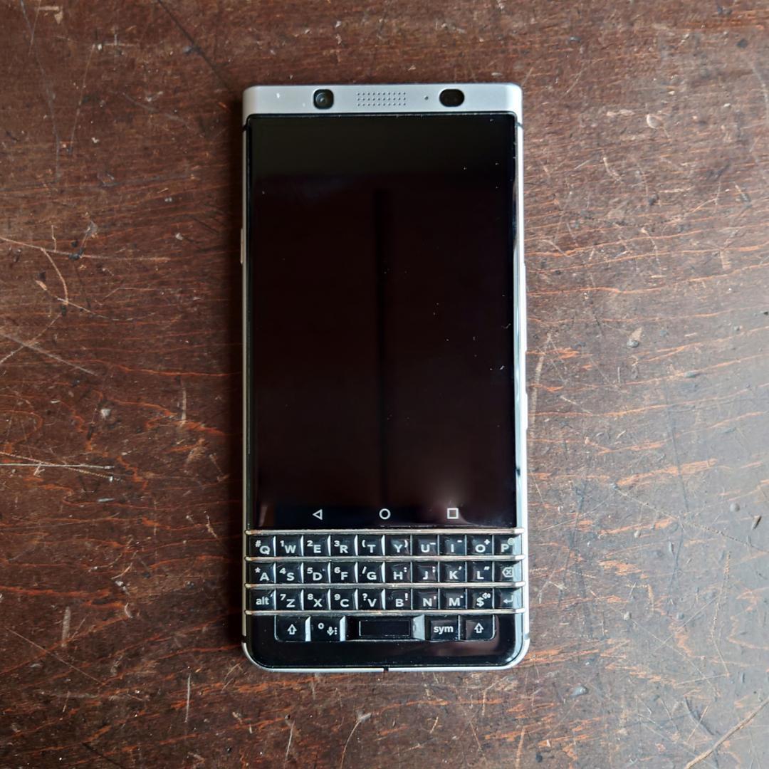 BlackBerry KEY one (key1) 本体