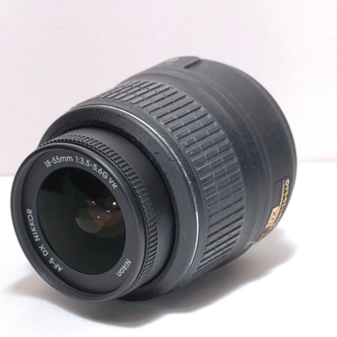 美品✨簡単操作✨Nikon D3200✨シングルレンズ✨初心者向け✨少シャッター