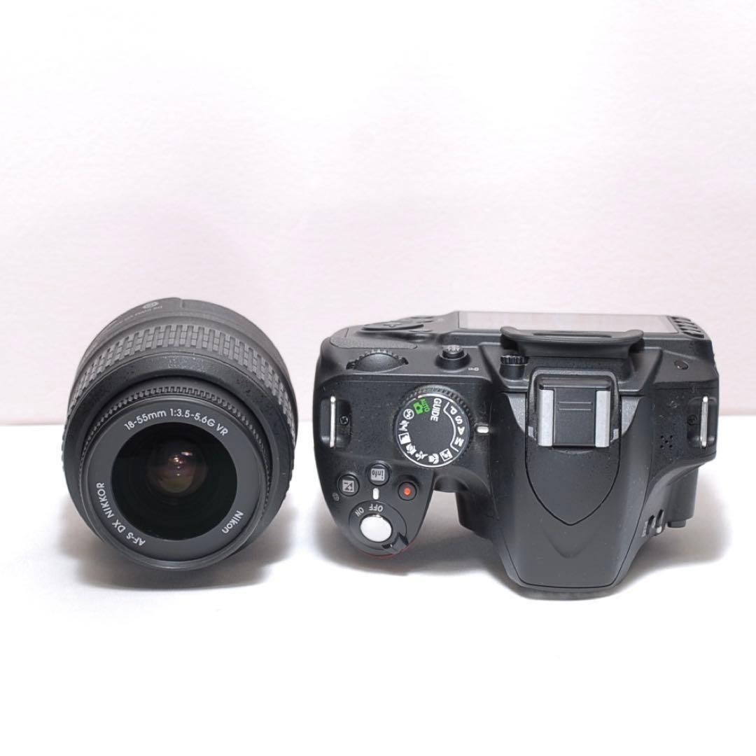 美品✨簡単操作✨Nikon D3200✨シングルレンズ✨初心者向け✨少シャッター