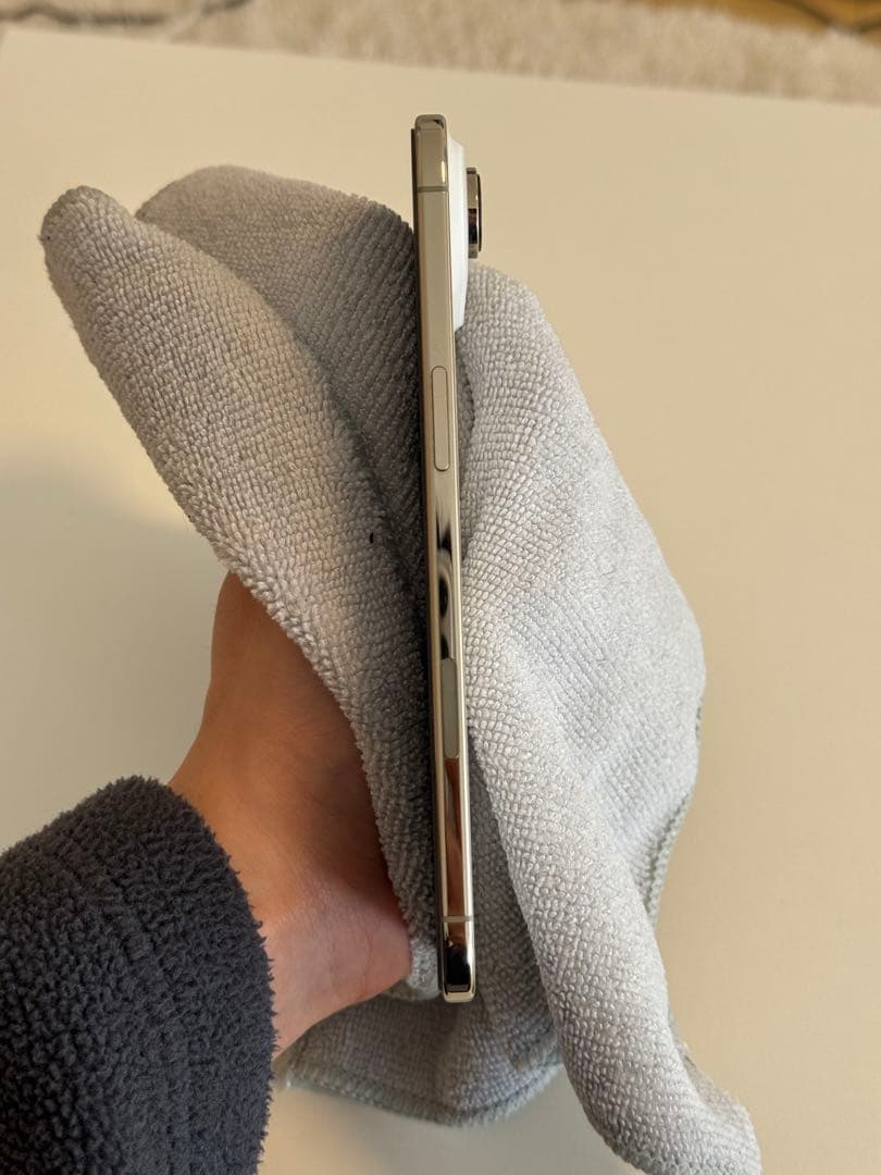 【美品・付属品完備】iPhone Air 512GB ライトゴールド