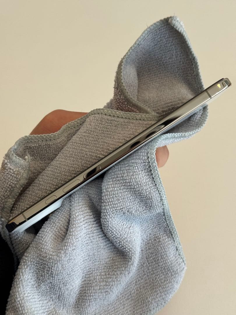 【美品・付属品完備】iPhone Air 512GB ライトゴールド