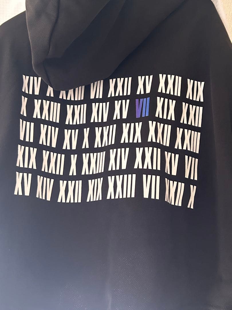 TravisJapan トラジャ viisual パーカー　黒